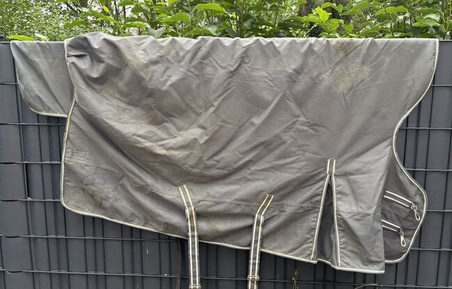 Passion 4Q 3 Zonen 300g 135cm, Passion 4Q/ Loesdau, Isabel , Horse Blankets, Sheets & Coolers, Bochum, Image 2