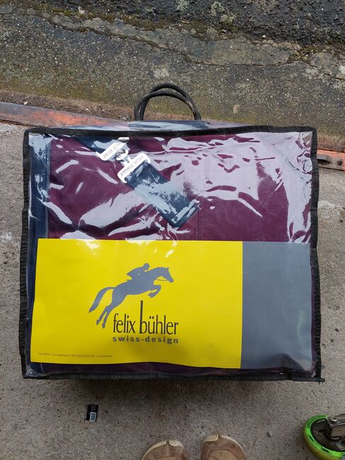 Perfect Fit Highneck Decke 200g in 155 NEU, Julia, Horse Blankets, Sheets & Coolers, Trier