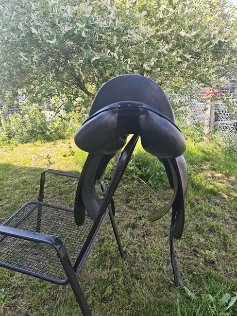 Peter Menet Dressursattel 17,5 Zoll Sattel, Peter Menet , Nadine Semrau, Dressage Saddle, Kreuzlingen, Image 9