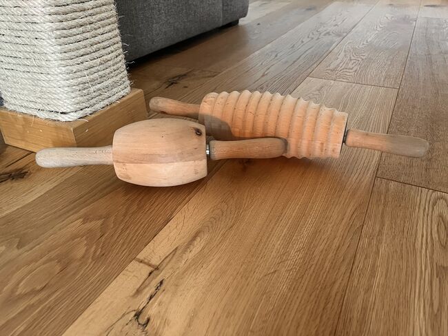 Pferde-Faszienrollen von Rollart, Rollart Starter Set, Lena, Pflegeprodukte, Wangen