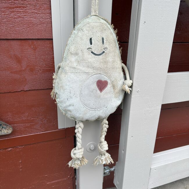 Pferdespielzeug Avocado, HKM , Jana , Sattelkammer & Boxenausstattung, Hechthausen 