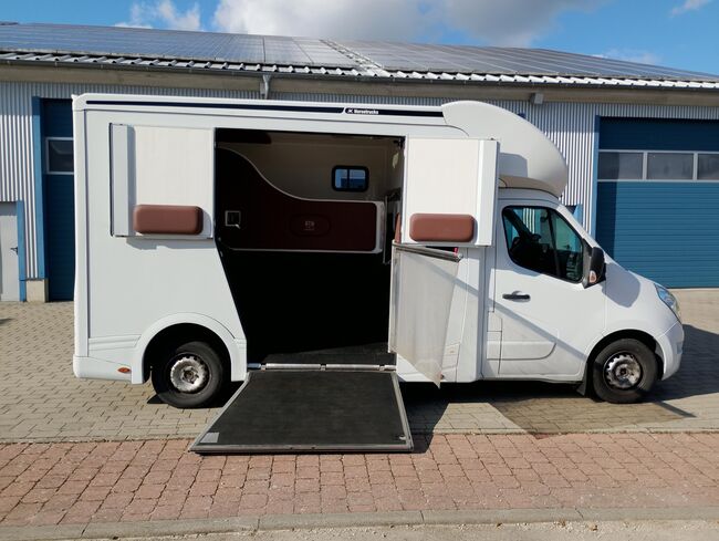 Pferdetransporter ATM 5 Sitzer Automatik 3 Schlafplätze Viehtransporter Selbstfahrer Tiertransporter, Gerhard Strobel (Dickenherr Trucks und Trailers), Pferdeanhänger, Baden-Württemberg - Unterschneidheim, Abbildung 4