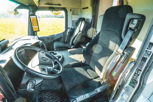 Pferdetransporter Mercedes Actros 1832 Horsetruck Wohnmobil Tiertransporter Viehtransporter, Dickenherr Dickenherr Actros, Gerhard Strobel (Dickenherr Trucks und Trailers), Pferdeanhänger, Baden-Württemberg - Unterschneidheim, Abbildung 13