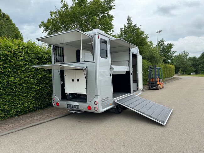 Pferdetransporter Pferdeanhänger Trailer Viehtransporter Viehanhänger Tiertransporter Tieranhänger, Gerhard Strobel (Dickenherr Trucks und Trailers), Pferdeanhänger, Baden-Württemberg - Unterschneidheim, Abbildung 9