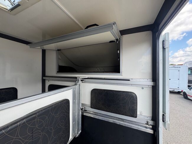 Pferdetransporter Renault 3,5t Hengstausstattung Viehtransporter, Renault Master Renault Master Hengst, Gerhard Strobel (Dickenherr Trucks und Trailers), Pferdeanhänger, Baden-Württemberg - Unterschneidheim, Abbildung 11
