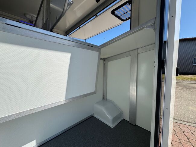 Pferdetransporter Renault Master 3,5t Klima Neufahrzeug 2290KG, Dickenherr Dickenherr Stallion Light, Gerhard Strobel (Dickenherr Trucks und Trailers), Pferdeanhänger, Baden-Württemberg - Unterschneidheim, Abbildung 20