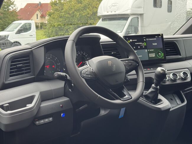 Pferdetransporter Renault Master 3 Schlafplätze 5 Sitzplätze 170PS Viehtransporter Tiertransporter, Dickenherr Dickenherr Team, Gerhard Strobel (Dickenherr Trucks und Trailers), Pferdeanhänger, Baden-Württemberg - Unterschneidheim, Abbildung 15