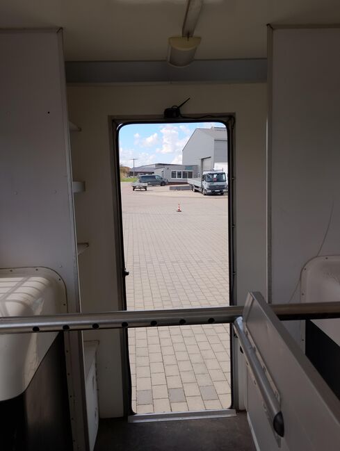 Pferdetransporter Roelofsen Automatik Viehtransporter Klima, Roelofsen Renault Master Roelofsen, Gerhard Strobel (Dickenherr Trucks und Trailers), Pferdeanhänger, Baden-Württemberg - Unterschneidheim, Abbildung 14
