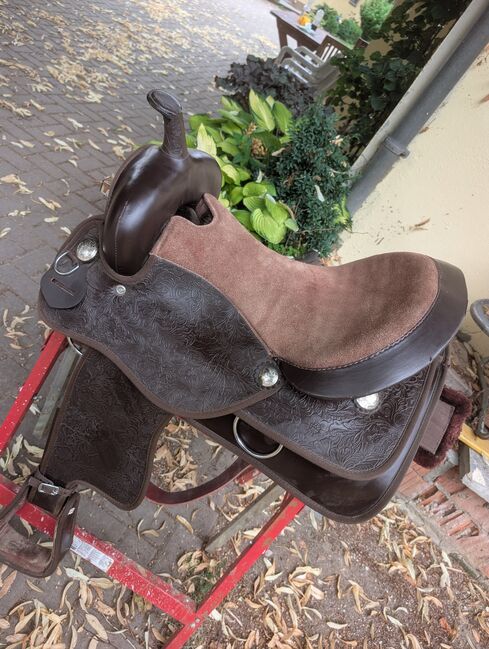 Kunststoff Westernsattel, florales Muster, tolle Farbe, Marina, Western Saddle, Weißenohe