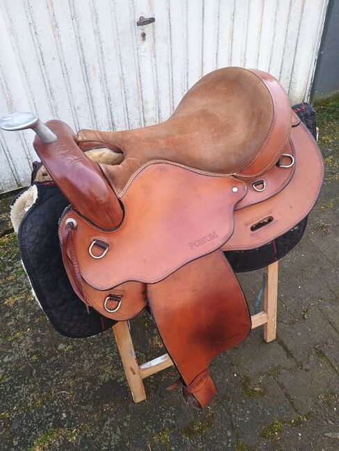 Podium Westernsattel Wanderreitsattel 17" nur 8 kg, Podium, Cowgirl , Western Saddle, Hahnstätten , Image 3