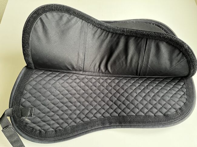 Equest Sattelpad V3 Korrekturpad, Equest V3, Miriam W., Inne podkładki pod siodło, Otzberg, Image 4