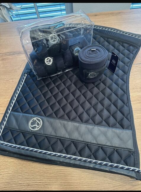 PS of Sweden Schabracke und Bandagen, PS of Sweden , Tini, Czapraki, Pilsting