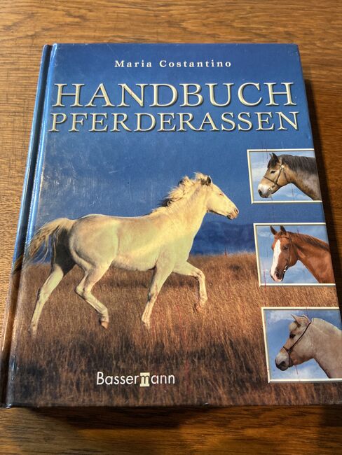 Handbuch der Pferderasse von Bassermann, AS, Książki, Oelde