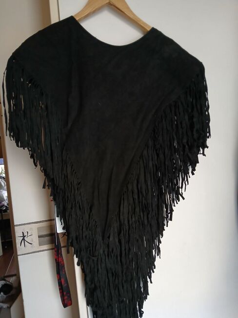 Poncho aus echtem Wildleder in schwarz, Bibi, Riding Jackets, Coats & Vests, Bad Bentheim, Image 2