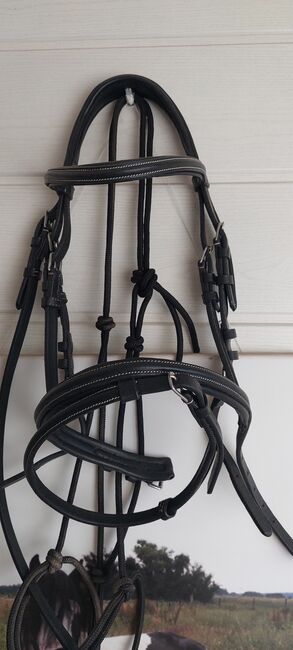 Pony Trense Schwarz inkl zügel, Emily, Bridles & Headstalls, Neu Wulmstorf 