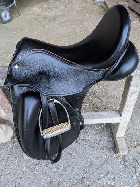 Wunderschöner Dressursattel  Max Benz Olymp pro, Max Benz Olymp pro, Sabine, Dressage Saddle, Trostberg