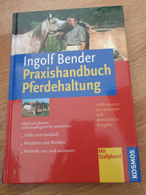 Praxishandbuch Pferdehaltung, Christina , Books, Dautphetal