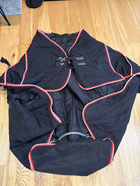 Premier Equine Stable Buster Heavyweight Stable Rug – Black/Red, Premier Equine, Stepan, Pferdedecken