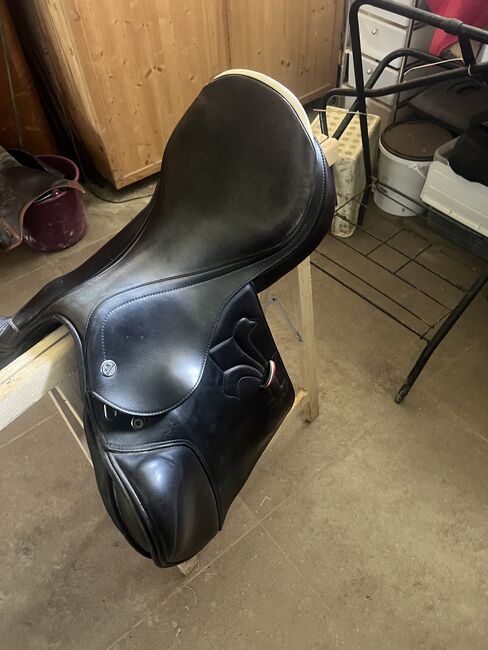 Prestige Arezzo Springsattel, Prestige  Arezzo, Beate, Jumping Saddle, Eggendorf im Traunkreis , Image 6