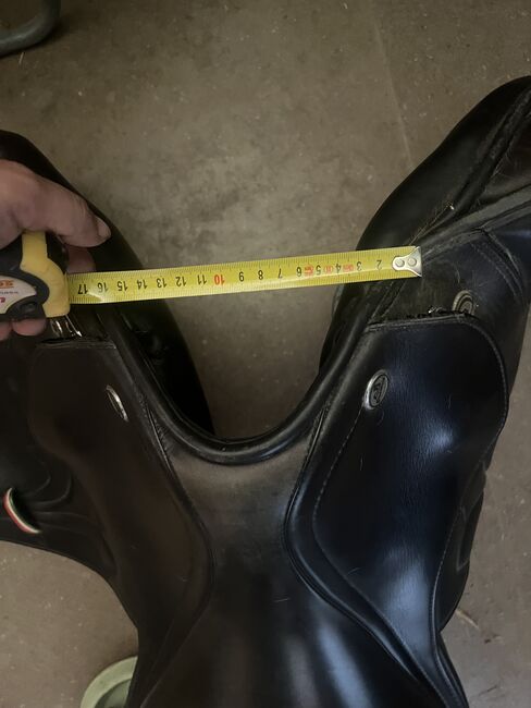 Prestige Arezzo Springsattel, Prestige  Arezzo, Beate, Jumping Saddle, Eggendorf im Traunkreis 