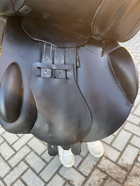 Prestige Springsattel COMO, Prestige Como, Astrid Möller, Jumping Saddle, Kassel, Image 5