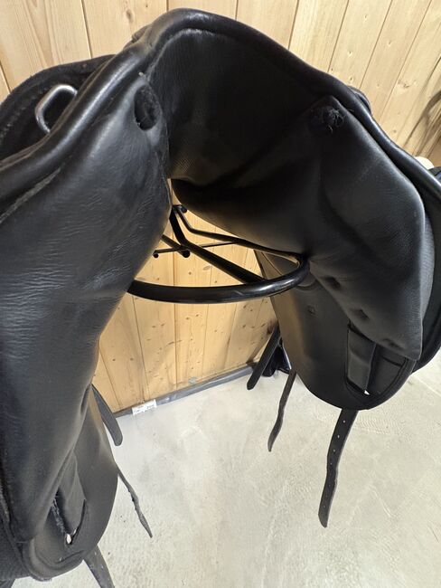 Prestige D1 schulterfrei Dressursattel, Prestige D1, Judith Schneider , Dressage Saddle, Gauting 