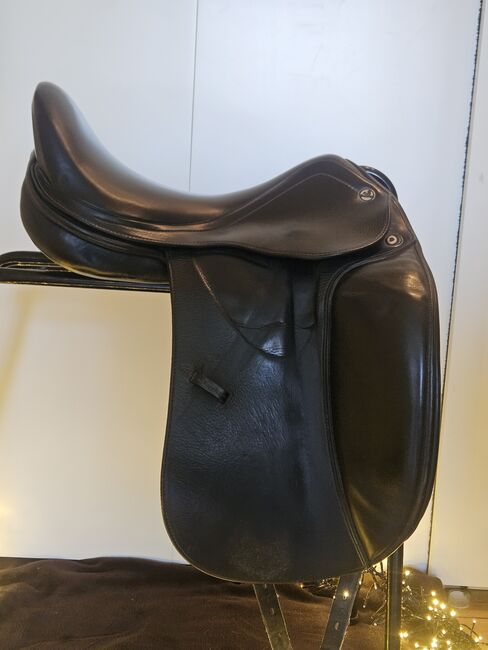 Prestige D1 X-Zero 17 Zoll M Kammer Dressursattel Leder doubliert, Prestige  D1 X-Zero, Line, Dressursattel, Hamburg