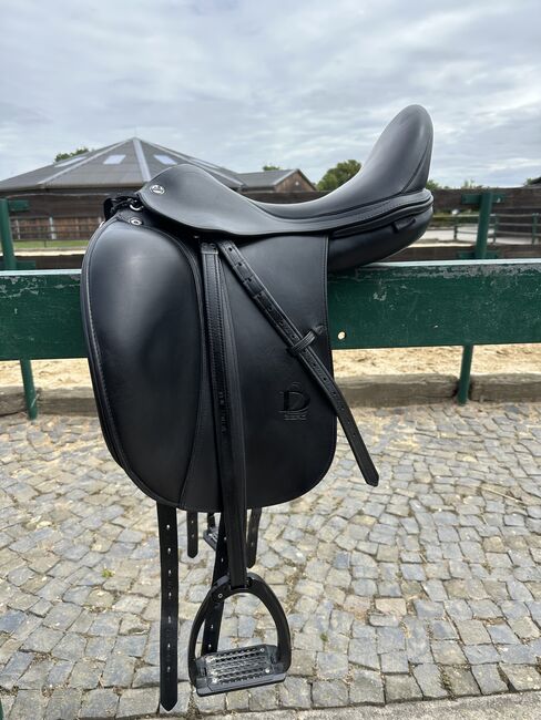 Prestige D2, Prestige  D2 Zero, Nora, Dressage Saddle, Oberursel, Image 2