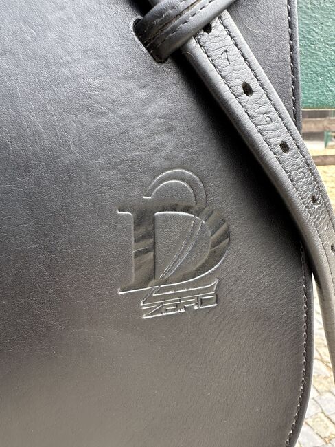 Prestige D2, Prestige  D2 Zero, Nora, Dressursattel, Oberursel, Abbildung 6