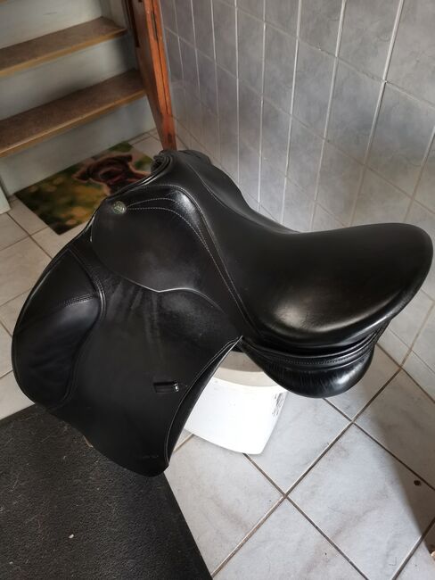 Prestige Dressur Sattel Milano, Prestige  Milano , Karla Gerlach , Dressage Saddle, Ostrau, Image 6