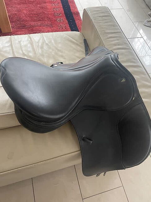 PRESTIGE DRESSUR SATTEL. 16.5 Zoll, Ella, Dressursattel, Glarus, Abbildung 5