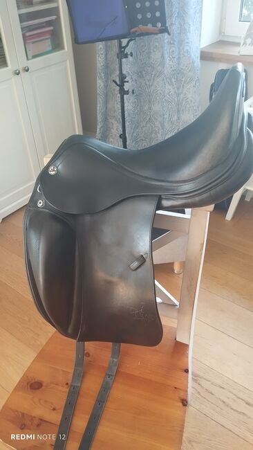 Prestige Dressursattel X-Helen 18“ – breites Kammermaß 33 – Schwarz, Monoblatt, Prestige  Prestige Dressursattel X-Helen 18“ – Monoblatt, Wiebke, Dressage Saddle, Cuxhaven