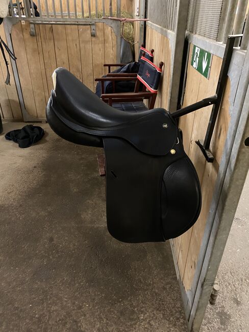 Prestige Elastic Professional 18“Schwarz neuwertig, Prestige Elastic Professional , Christian Bayer, Jumping Saddle, Perchtoldsdorf, Image 7
