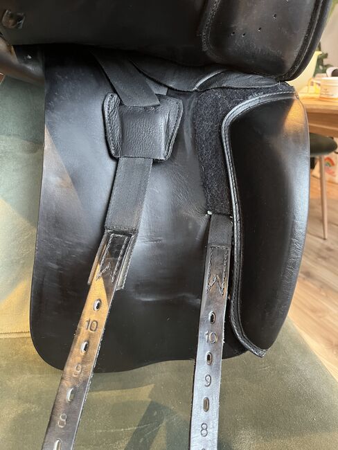 Prestige/Euroriding Dressursattel, Prestige/Euroriding Emilio, Beate Walk, Dressage Saddle, Lasbek, Image 4