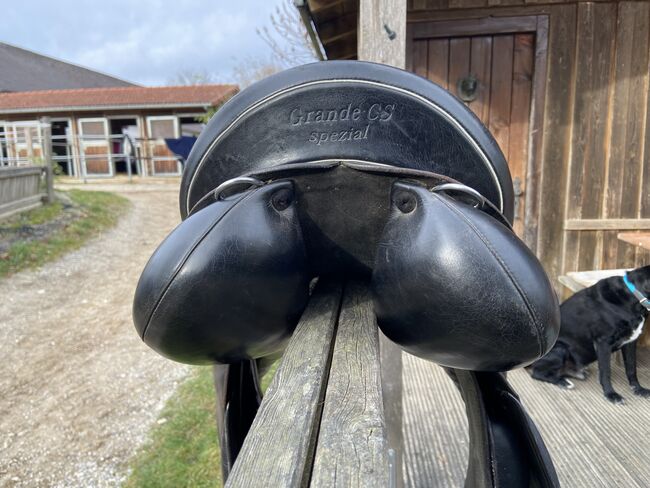 Prestige Grande CS Spezial 18“ VS Springen, Prestige Grande CS Spezial, Sandrina Moser, All Purpose Saddle, Freising, Image 3