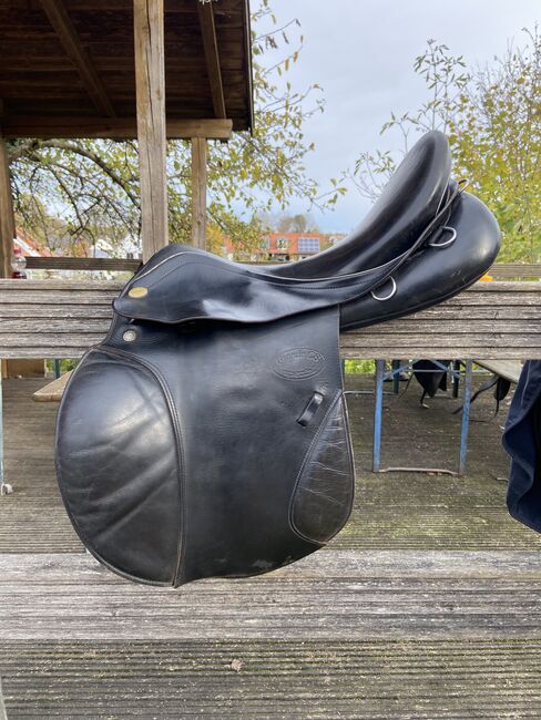 Prestige Grande CS Spezial 18“ VS Springen, Prestige Grande CS Spezial, Sandrina Moser, All Purpose Saddle, Freising