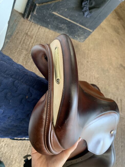 Prestige jump saddle, Prestige  Prestige eventing jump saddle , Georgie  Massey, Jumping Saddle, Telford, Image 7