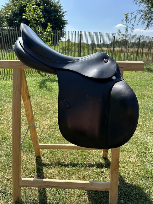 Prestige Springsattel Elastic Professional 18/32, Prestige Elastic Professional, Lisa Kowalski, Jumping Saddle, Sonsbeck, Image 2