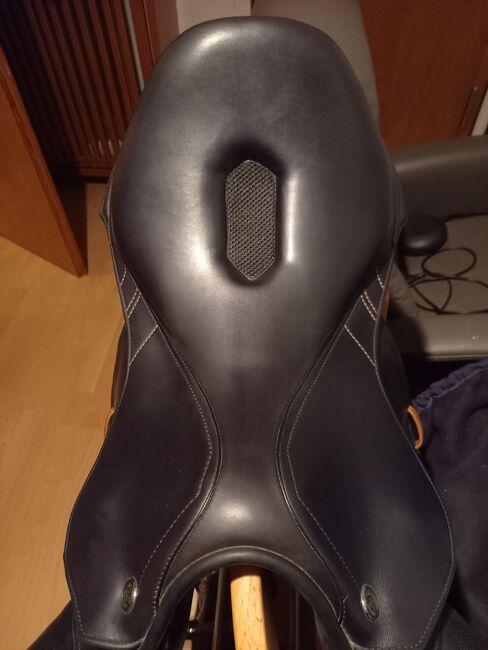 Prestige Springsattel X-Breath Champion 18/33, Johannfunke , Jumping Saddle, Hamm, Image 2