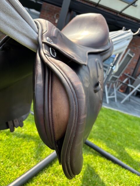 Prestige Michel Robert X - Technology Springsattel, Prestige Michel Robert X - Technology Springsattel, Sabrina Landgraf, Jumping Saddle, Erftstadt, Image 7