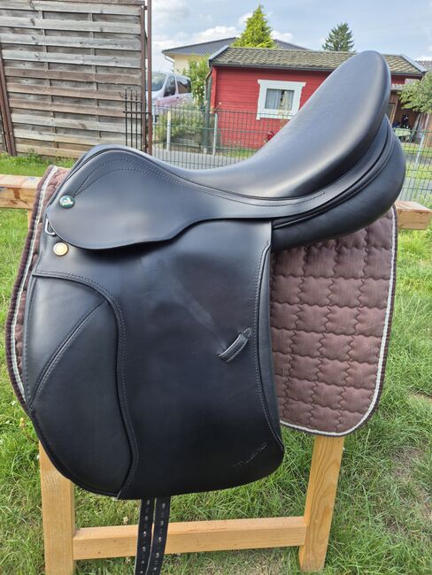 Prestige Milano 18", Prestige  Milano , Nicole Kirste , Dressage Saddle, Minden