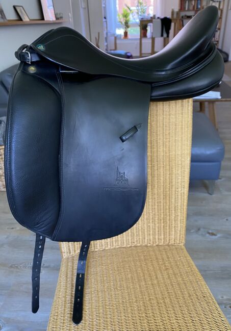 Prestige Modena 17/32 wie neu, Prestige  Modena, Desiree Baessler, Dressage Saddle, Bremen 