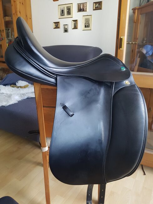 Prestige Modena 17", Prestige Modena, Carmen Hammermeier , Dressage Saddle, Hemau, Image 5