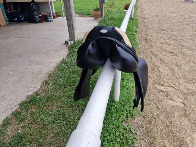 Prestige Prais Classic Springsattel, Prestige Paris Classic, Celine, Jumping Saddle, St. Pölten, Image 3