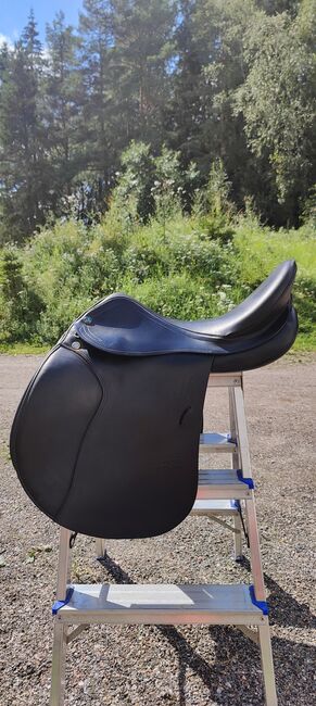 Prestige Roma VSD All-Purpose Saddle – 17” / 34 – Excellent Condition, Prestige Roma VSD, Essi Karvonen , All Purpose Saddle, Turku, Image 3