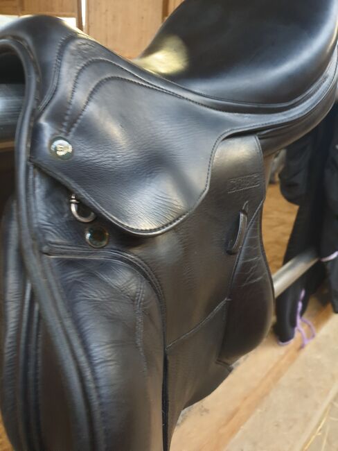 Prestige Sattel Como, Prestige  Como Spezial, Natascha S., Jumping Saddle, Donaueschingen, Image 6