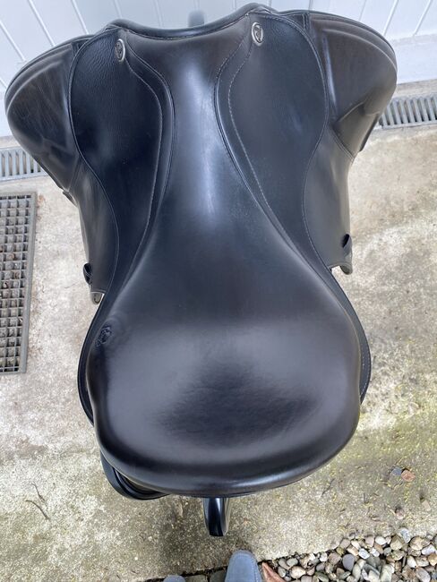 Prestige Sattel, Modell Philosophy, 17,5 Zoll, 4 Jahre alt, Prestige  Philosophy, Bettina , Dressage Saddle, Neuss , Image 2