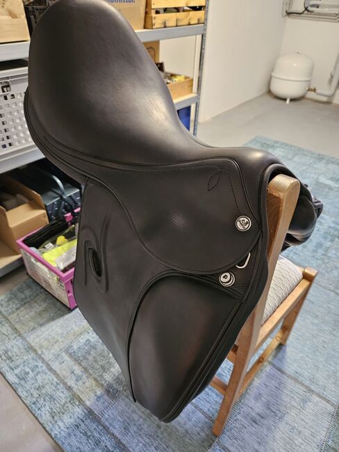 Prestige Sattel Venus 17/33, Prestige  Venus, Heidrun, Dressage Saddle, Leonberg, Image 4