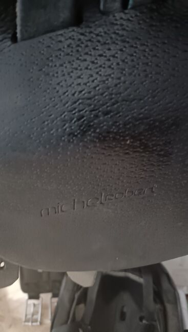 Prestige Springsattel Michel Robert 17/33, Prestige  Michel Robert , Nikola Krtickova, Jumping Saddle, Wismar, Image 2