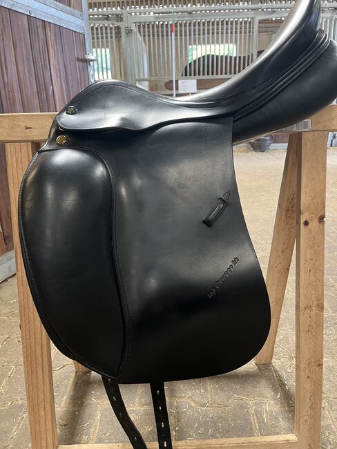 Prestige Top Dressage kk 18/32, Prestige Top Dressage kk, Fabienne Hackel, Dressage Saddle, Wülfrath